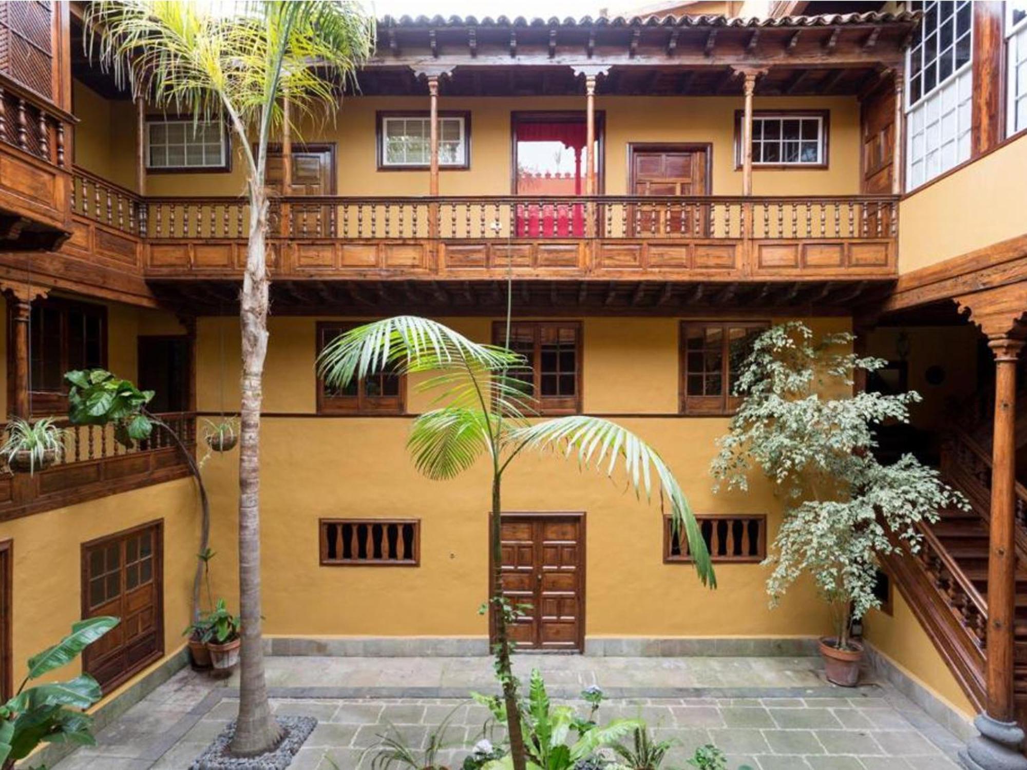 Live Orotava Casa Antigua Patrimonio Nacional Holiday home *